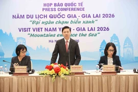 Le vice-ministre des Affaires étrangères, Ngô Lê Van, s’exprime lors de la conférence de presse, à Hanoi, le 5 mars. Photo : VNA