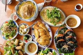 Un plateau de spécialités traditionnelles de Bat Tràng. Photo: vinwonders.com