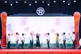 Vue de la cérémonie de lancement de «Hanoi 2025 – Convergence des essences», le 18 octobre. Photo : VNA