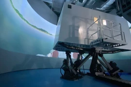 Le système vietnamien de simulation maritime atteint les normes internationales les plus strictes. Photos: NDEL