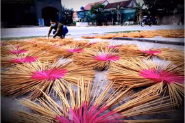 Produits d’encens naturel du village traditionnel de Bao Ân. Photo: suckhoedoisong.vn