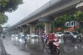 La pluie devrait cesser le 7 août avant que la canicule ne revienne dans le Nord. Photo: hanoimoi.vn