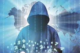 Le ministère de la Sécurité publique révèle que près de 40.000 milliards de dôngs (environ 1,6 milliard de dollars américains) ont été perdus depuis 2020 suite à des escroqueries en ligne. Photo d'illustration: vnba.org.vn