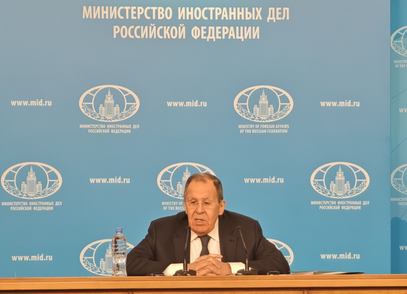 Le ministre russe des Affaires étrangères, Sergueï Lavrov, s'exprime lors d'une conférence de presse organisée le 20 janvier à Moscou pour dresser le bilan des activités diplomatiques russes de l'année 2025. Photo: VNA