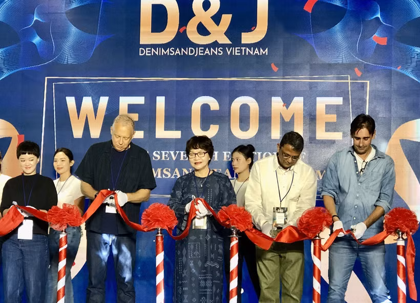 Cérémonie d'ouverture du salon Denimsandjeans Vietnam. Photo: VNA