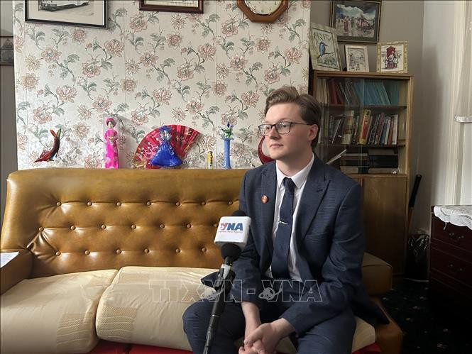 Kyril Whittaker, chercheur en histoire politique vietnamienne et membre du Parti communiste de Grande-Bretagne. Photo: VNA