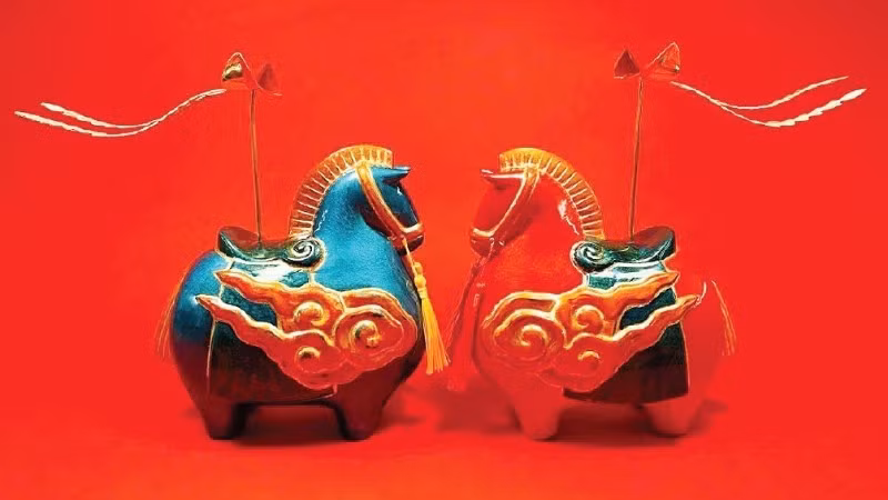 "Cheval aux fleurs d’abricot". Photo: nhandan.vn