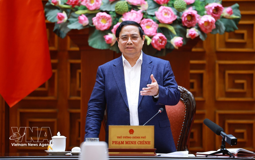 Le Premier ministre Pham Minh Chinh s'exprime lors de la réunion du 10 mars. Photo: VNA