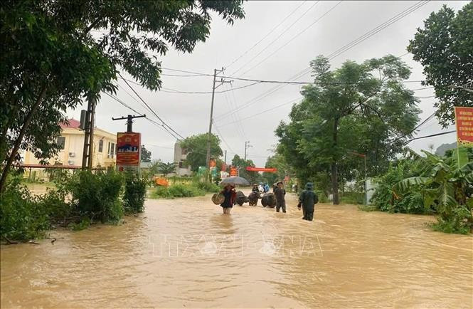 La commune de Van Nham, province de Lang Son, est inondée en raison de la circulation de la tempête Matmo. Photo : VNA 