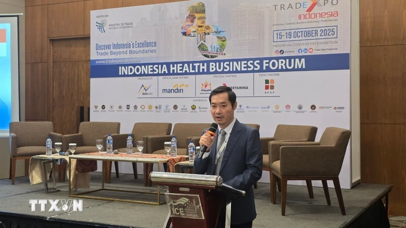 Le Dr Nguyên Phuc Nam, directeur adjoint du Département du développement des marchés internationaux du ministère de l'Industrie et du Commerce. Photo: VNA