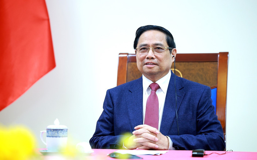 Le Premier ministre Pham Minh Chinh à l'entretien téléphonique. Photo: VNA