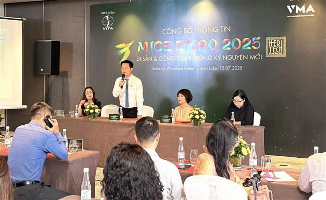 Le président de la VMA, Nguyên Duc Anh, s'exprime lors du point presse, le 15 juillet à Hanoï. Photo: VNA