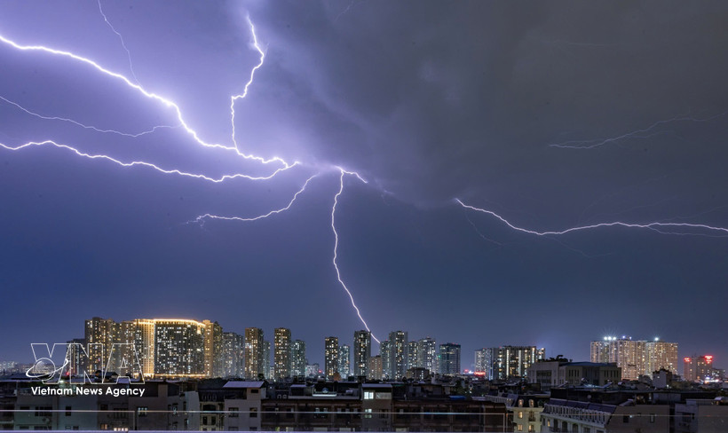 La Journée météorologique mondiale souligne l'importance cruciale des données d'observation hydrométéorologique et environnementale pour la protection des actifs, des vies humaines et des écosystèmes face à l'intensification des risques climatiques. Photo: VNA