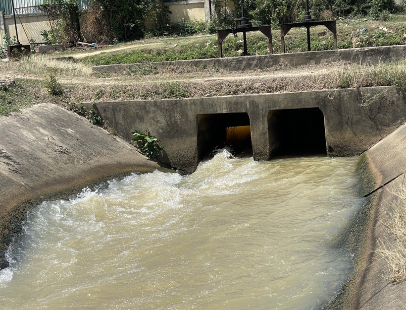 Des projets d’ouvrages hydrauliques financés par l’APD et des prêts concessionnels améliorent l’efficacité de la production agricole dans le sud de la province de Khanh Hoa. Photo : VNA