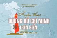 Le livre photo bilingue vietnamien-anglais intitulé "La légende de la piste Hô Chi Minh en mer". Photo: baotintuc.vn