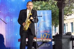 Artiste du peuple Quyen Van Minh, ambassadeur du Hanoi Jazztival 2026. Photo: Interlocuteur