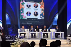 Les délégués au séminaire sur le rôle des Thaïlandais d'origine vietnamienne : un pont durable pour les relations entre la Thaïlande et le Vietnam. Photo: VNA