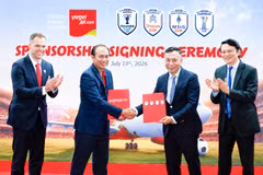 Vietjet Air et Vikki Digital Bank ont été nommées, le 13 juillet, respectivement compagnie aérienne et banque officielles au Vietnam des quatre compétitions de l'ASEAN United FC : l'ASEAN Hyundai Cup™, l'ASEAN Club Championship Shopee Cup™, l'ASEAN Women's MSIG Cup™ et l'ASEAN U-23 Championship™. Photo: Vietjet