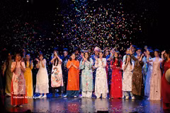 Photo d'illustration : Le festival culturel « Vietnam brillant », qui s'est tenu du 26 au 28 juin 2026 au Centre culturel Zahrada, à Prague, en République tchèque, a attiré de nombreux participants vietnamiens à l'étranger. Photo : VNA 