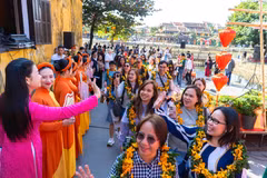 Le Vietnam enregistre un record d’arrivées touristiques internationales en 2025. Photo: VNA