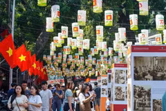 Le Festival des cadeaux touristiques de Hanoï 2025 comprendra 80 stands mettant en valeur le patrimoine et les sites touristiques de la capitale, ses villages d’artisanat traditionnel, ses produits touristiques uniques, sa gastronomie et ses spécialités locales. Photo: VNA