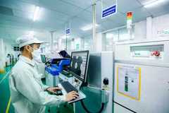La production industrielle a enregistré un taux de croissance de 8,4 % en 2024. Photo: VietnamPlus