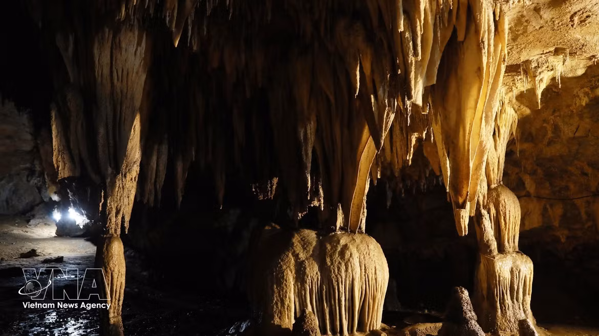 Lai Chau : Pu Sam Cap, un royaume minéral dans les entrailles de la montagne 