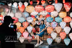 Le Festival international des lanternes de Hoi An propose un riche programme culturel
