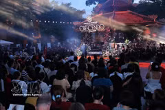 Le concert en plein air « Crescendo – Symphonie de la connexion ». Photo: VNA