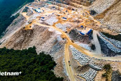 La loi sur la géologie et les minéraux entre en vigueur le 1er juillet 2025 et devrait créer un solide corridor juridique, contribuant à améliorer l'efficacité et l'efficience de la gestion nationale des ressources minérales. Photo: VietnamPlus