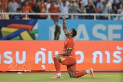 Grâce à un doublé de l’attaquant Xuân Son en seconde période, l’équipe du Vietnam s’est imposée 2-0 face à la Malaisie lors de la demi-finale retour de l’ASEAN Cup 2026. Photo: VNA