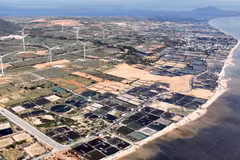 Vue d'ensemble du site d'implantation de la centrale nucléaire de Ninh Thuân 1, située dans la commune de Phuoc Dinh (province de Khanh Hoa). Photo : VNA