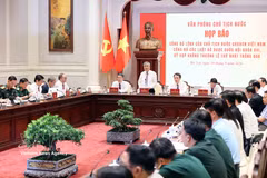 La conférence de presse pour annoncer l’ordonnance du président de la République portant promulgation de 15 lois adoptées par l’Assemblée nationale lors de sa première session non extraordinaire. Photo: VNA