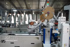 La chaîne de production de composants automobiles de Kim Long Motor Huê dans la zone économique de Chân Mây–Lang Cô. Photo: VNA
