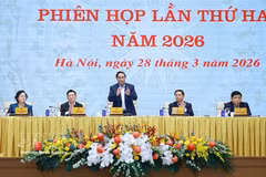 Le Premier ministre Pham Minh Chinh, chef du Comité directeur du gouvernement chargé du développement de la science, de la technologie, de l’innovation, de la transformation numérique et du Projet 06, s'exprime. Photo: VNA
