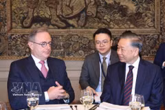 Le secrétaire général du Parti communiste du Vietnam (PCV) et président vietnamien, To Lam, s’entretient le 23 octobre à Bruxelles avec le Premier ministre belge Bart De Wever. Photo: VNA