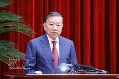 Le secrétaire général du Parti et président de la République, To Lam, s'exprime lors de l'ouverture du 3e Plénum du Comité central du Parti du 14e mandat. Photo: VNA