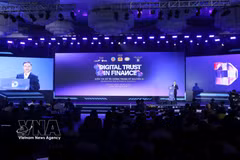 Le Forum "Digital Trust in Finance 2026", consacré à la confiance numérique dans le secteur financier à l’ère de l’intelligence artificielle (IA). Photo: VNA