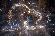 La technologie 3D Mapping sublime le spectacle de cirque « Sơn Thần Thủy Quái »
