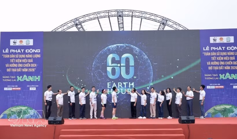 Cérémonie de lancement de la campagne « Tout le monde pratique une utilisation efficace de l’énergie en réponse à Heure de la Terre 2026 » sous le thème « Innovation verte, avenir vert », tenue à Hanoï le 21 mars 2026. (Photo : VNA)