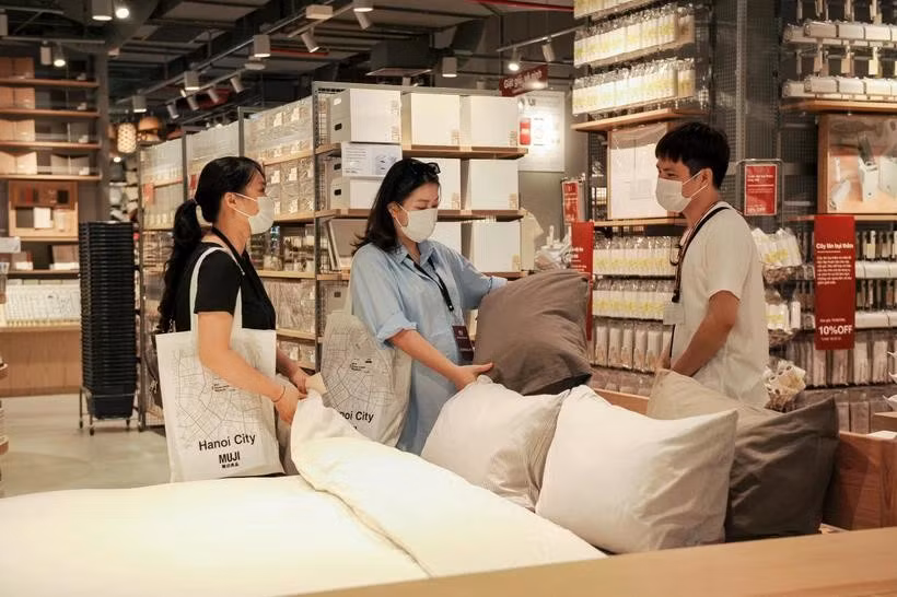 Si les États-Unis appliquent un taux de 46 % sur les marchandises vietnamiennes, l’impact s’étendra à de nombreux secteurs économiques clés. Photo: VietnamPlus