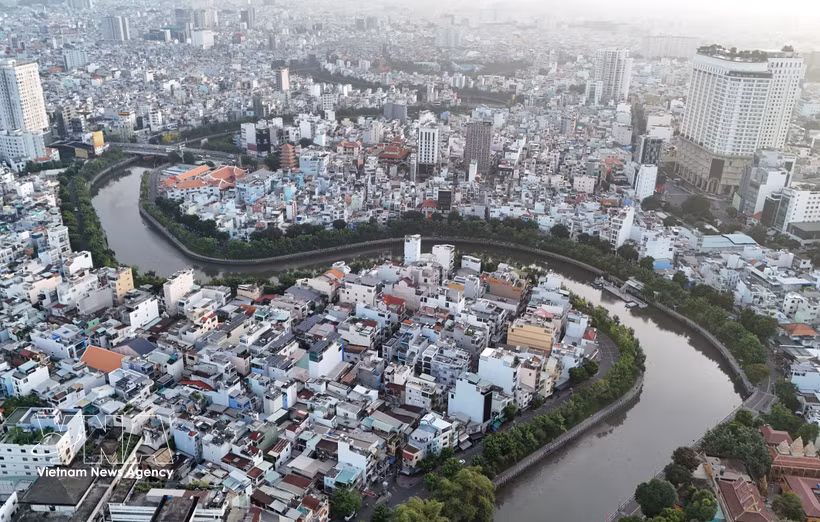 Vue aérienne de Nhieu Loc - Thi Nghe, Ho Chi Minh-Ville. Photo: VNA