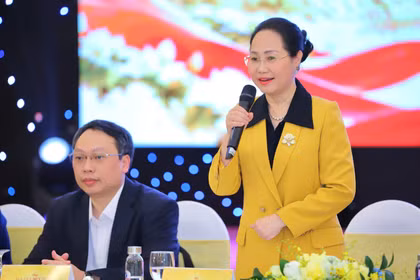 La ministre de la Culture, des Sports et du Tourisme Lâm Thi Phuong Thanh s'exprime lors de l'événement. Photo: thethaovanhoa.vn