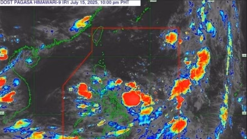 Une dépression tropicale se déplace à l’est de l’île de Luzon, aux Philippines. Photo : Philstar