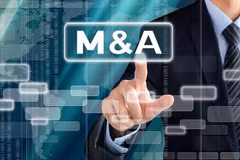 Après une période de ralentissement, les investissements par fusions-acquisitions (M&A) se tournent de nouveau vers le secteur technologique et les start-ups au Vietnam. Photo : VNA