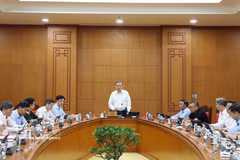 Le secrétaire général du Parti et président de la République To Lam lors d’une réunion consacrée à la recherche et à la révision des Statuts du Parti, tenue le 16 septembre à Hanoi. Photo : VNA