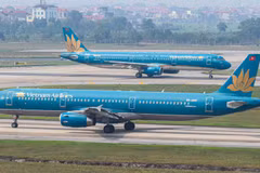 Un avion de la compagnie aérienne Vietnam Airlines à l’aéroport international de Nội Bài. (Photo : Vietnam+).