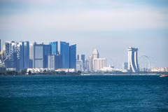 Le PIB de Singapour progresse de 5,4 % sur un an au troisième trimestre 2026. Photo : Xinhua/VNA