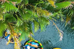 La forêt de cocotiers de Bay Mau, une oasis verte au cœur de Dà Nang. Photo : VNA