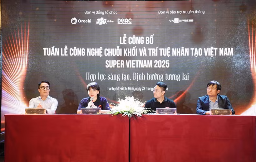 La conférence de presse tenue à Hô Chi Minh-Ville le 23 avril sur la Semaine vietnamienne de la blockchain et de l'IA (Super Vietnam 2025). Photo : VNA